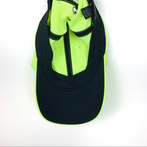 Nike Golf Highlighter Neon Yellow Dri Fit Cap - Picture 4 of 4